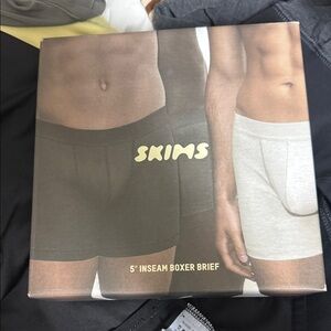 SKIMS Men's Boxer Briefs - All white